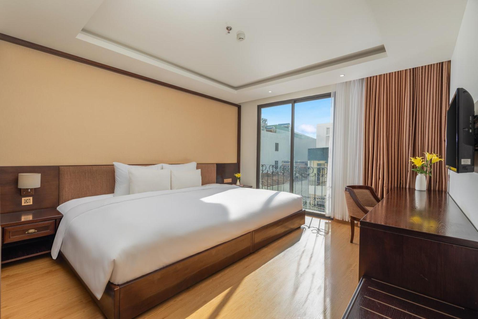 Palazzo Boutique Hotel Дананг Екстериор снимка